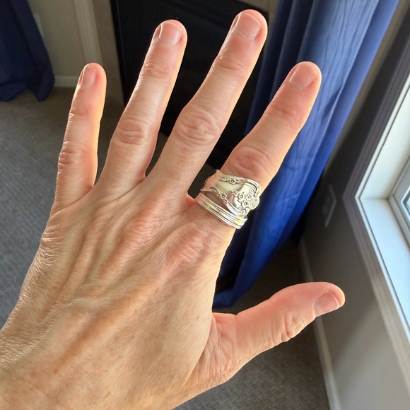 Magnolia Wrap Spoon Ring - Picture 6 of 13